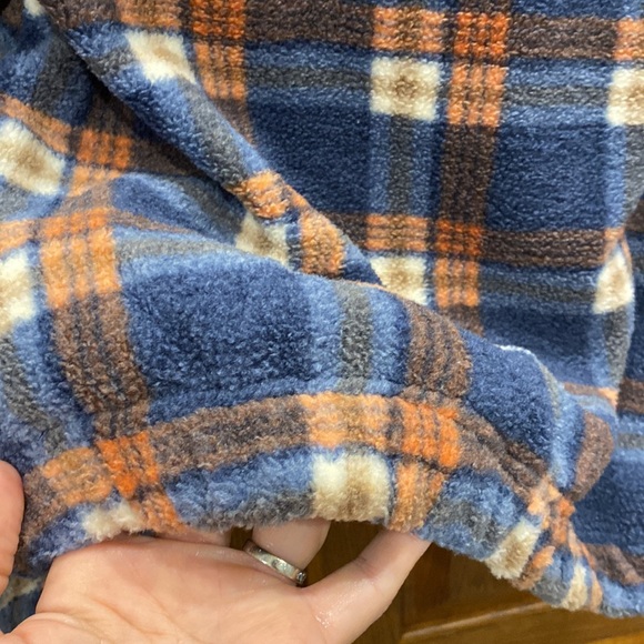 NWT Kori plaid fleece pullover size medium - Picture 4 of 6
